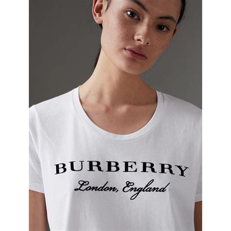 t shirt burberry mujer|Cotton T.